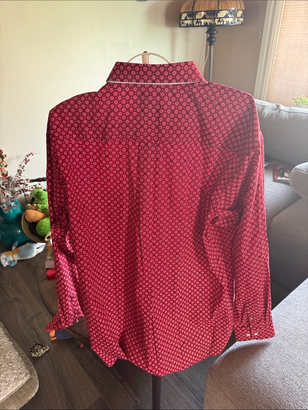Cinch Men's Red Micro-Pattern Button-Down Shirt - Picture 4 of 4